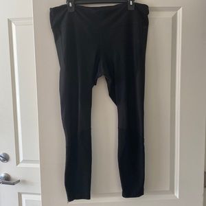 Champion Active Leggings with Hidden Back Pocket